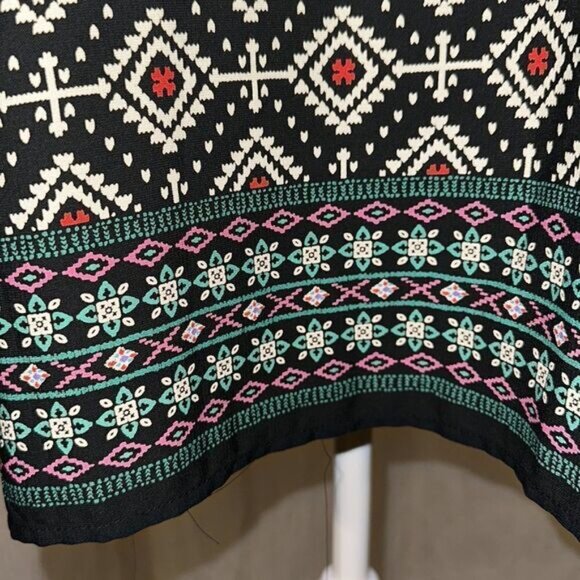 Amber Blue L Black Ivory Multicolored Contrast Sleeveless Light Shift Dress - Picture 5 of 10